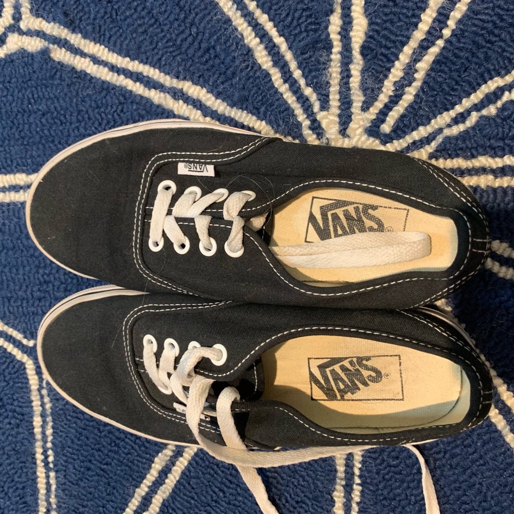 Black vans